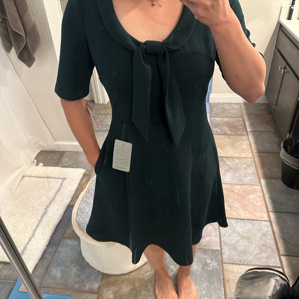 Elegant Dark Green Dress with Bow